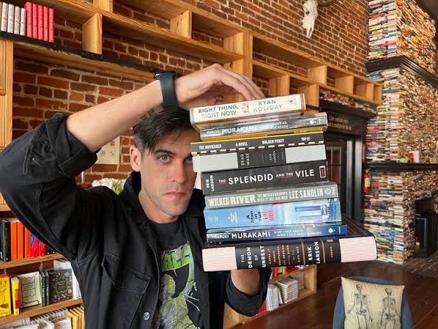 The Top 10 Reading Tips from Ryan Holiday